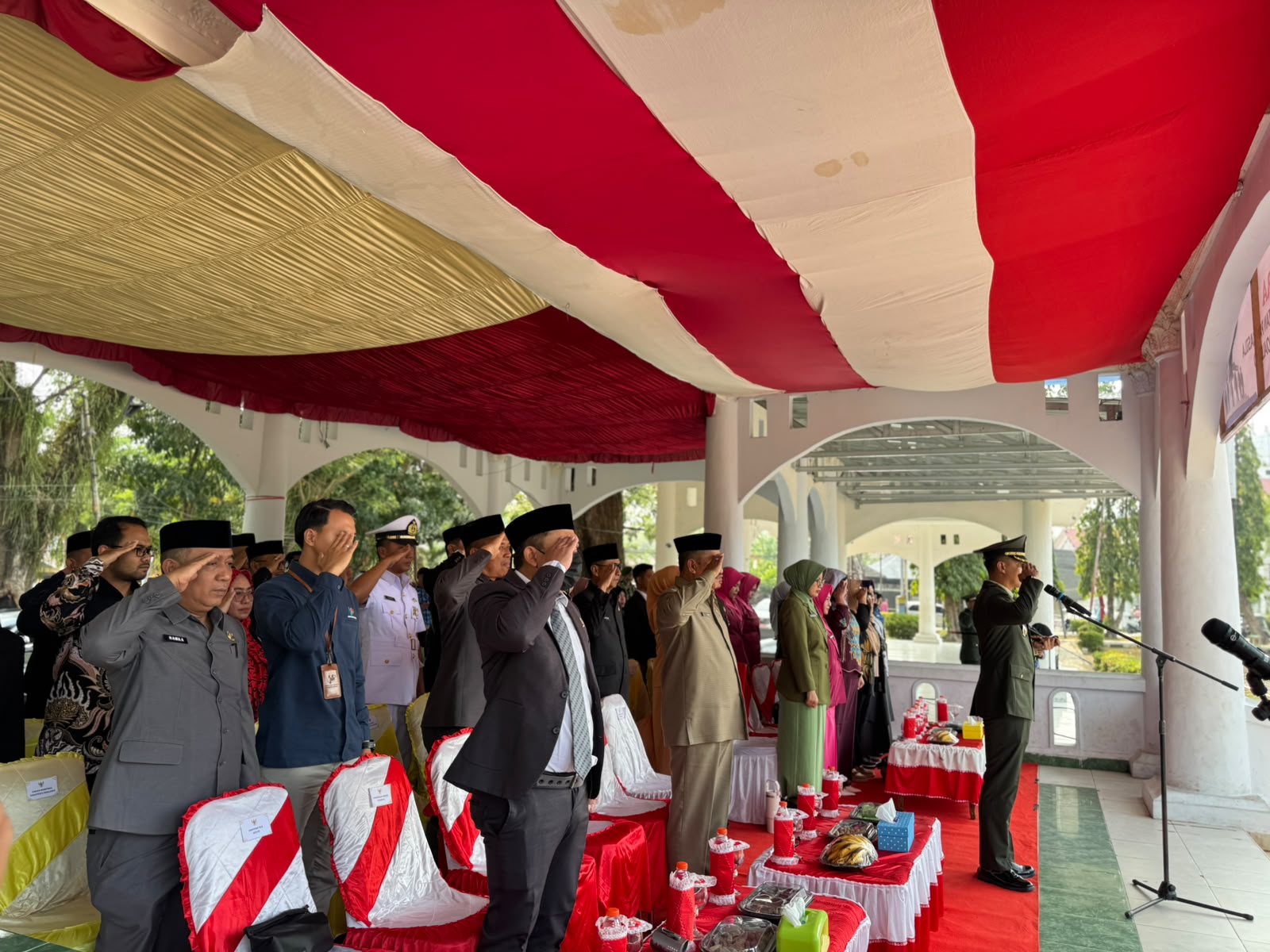 MENGHADIRI UPACARA MEMPERINGATI HARI KESAKTIAN PANCASILA TINGKAT KABUPATEN BOALEMO TAHUN 2026